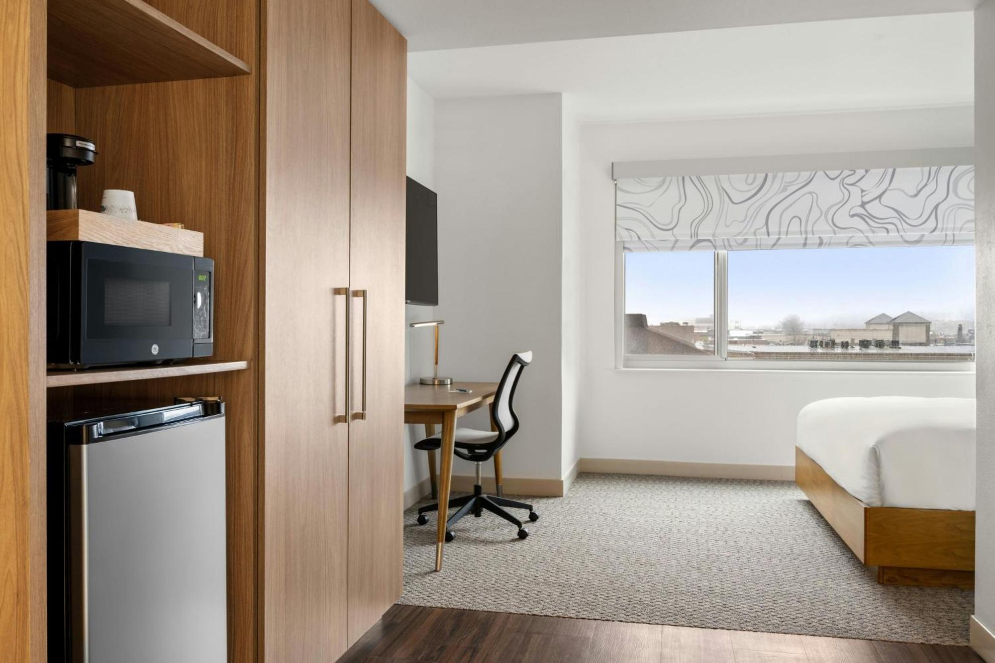 Element Springfield South Hotell Exteriör bild
